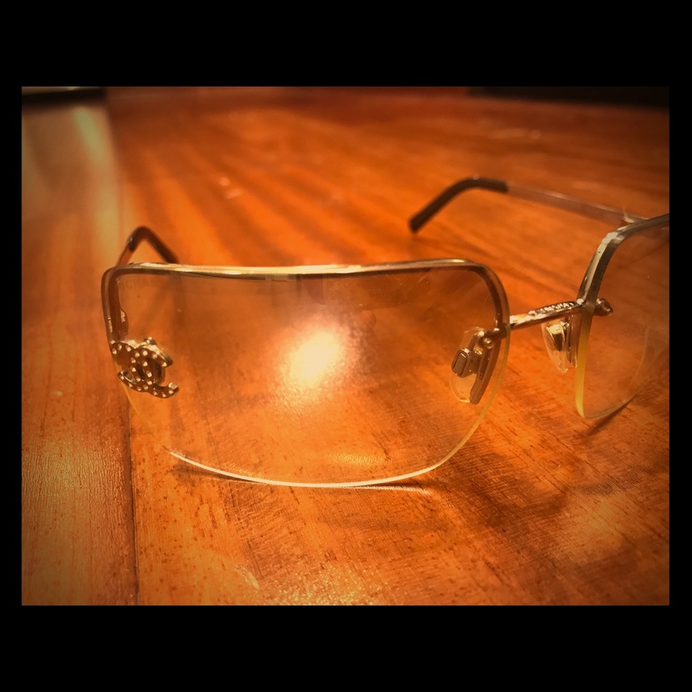 Chanel sunglasses Paris Hilton style 2000s